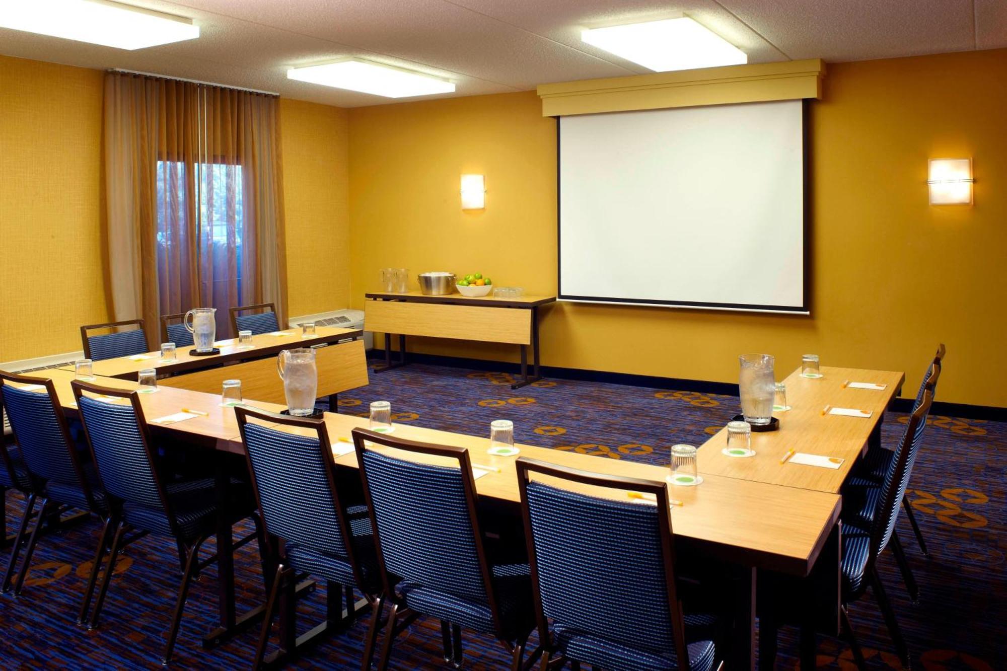 Hotel Courtyard By Marriott Chicago Waukegan / Gurnee Zewnętrze zdjęcie